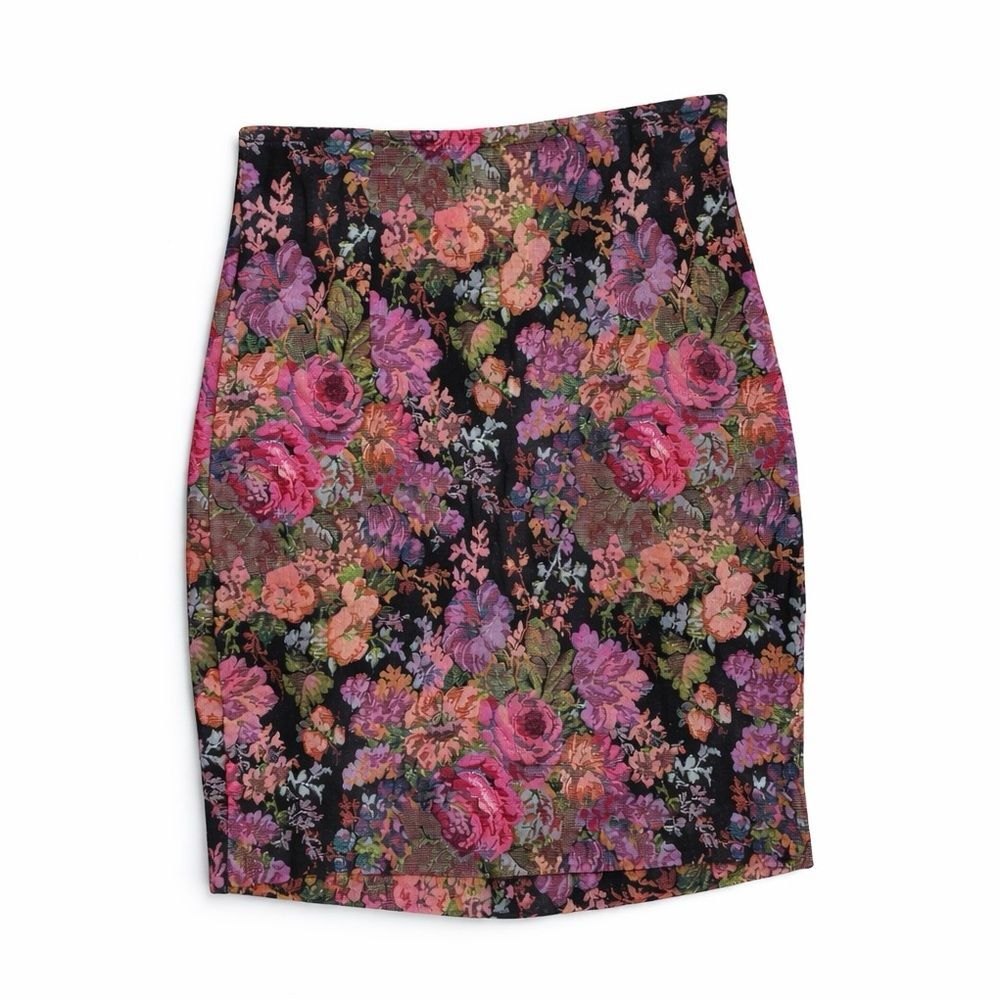 The Limited Floral Jacquard Mini Skirt – Vintage Tapestry. size 4